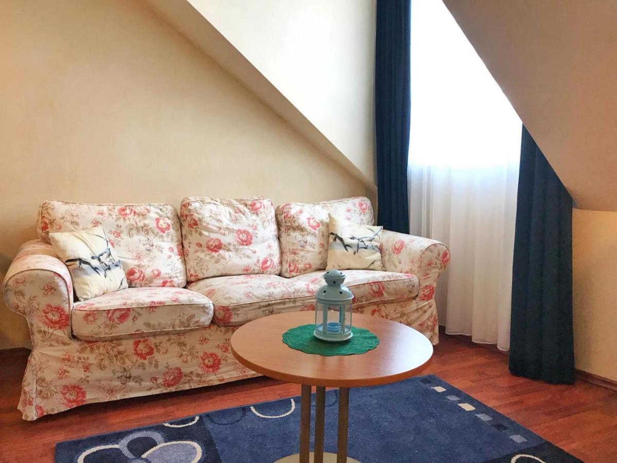 Hafenresidenz - Ferienwohnung 17 "Zugvogel" Wiek auf Rügen Exterior foto